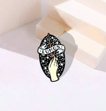 Load image into Gallery viewer, Pins / Badge - Harry Potter’s Collection
