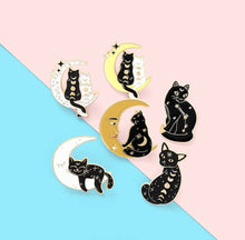 Load image into Gallery viewer, Pins / Badge - Moons & Cats Collection