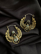 Load image into Gallery viewer, Handcrafted Earrings •
