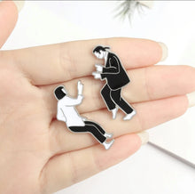 Load image into Gallery viewer, Pins / Badge - Pulp Fiction