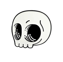 Load image into Gallery viewer, Pins / Badge - Skull
