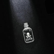Load image into Gallery viewer, Pins / Badge - Poison Potion Bottles Collection