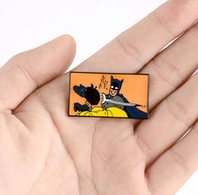 Load image into Gallery viewer, Pins / Badge - Batman Slapping Robin