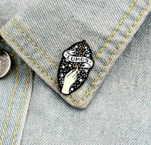 Load image into Gallery viewer, Pins / Badge - Harry Potter’s Collection