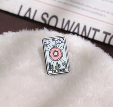 Load image into Gallery viewer, Pins / Badge - The Fun Tarot Collection