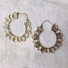 Load image into Gallery viewer, Ethnic Earrings • Sunny