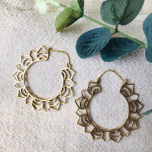 Load image into Gallery viewer, Ethnic Earrings • Sunny