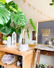 Load image into Gallery viewer, Lamp ❥ Concrete • Losange