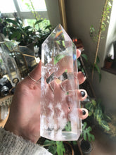 Load image into Gallery viewer, Crystal Point ⟁ Clear Quartz • Unique Piece (Medium Size)
