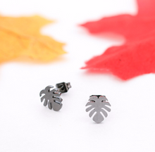 Load image into Gallery viewer, Stud Earrings • Minimal • Palm Leaf