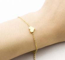 Load image into Gallery viewer, Charm Bracelet • Heart