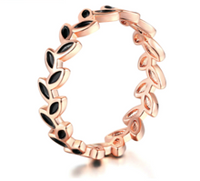 Load image into Gallery viewer, Ring • Rose Gold Leaf