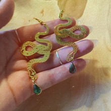 Load and play video in Gallery viewer, Snakes Earrings with Green Crystal