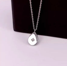 Load image into Gallery viewer, Northern Light • Diamond Necklaces