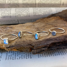 Load image into Gallery viewer, Labradorite Ring • 925 Sterling Silver