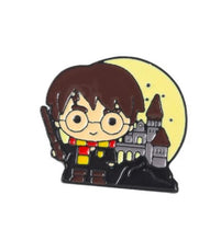 Load image into Gallery viewer, Pins / Badge - Harry Potter’s Collection
