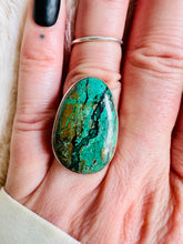 Load image into Gallery viewer, Handmade &amp; Sterling Silver Rings Collection - Malachite
