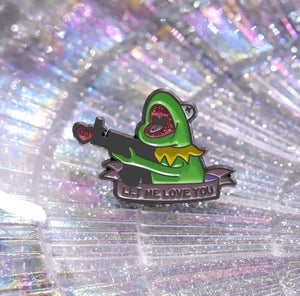 Pins / Badge - Kermit the Frog with a Gun