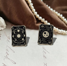 Load image into Gallery viewer, Pins / Badge - The Black Tarot Collection
