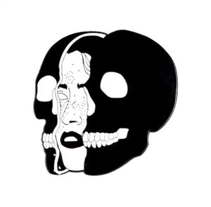 Pins / Badge - Open Skull & Face