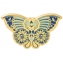 Load image into Gallery viewer, Pins / Badge - Butterfly &amp; Moth
