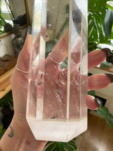 Load and play video in Gallery viewer, Clear Quartz Crystal Tower - 4
