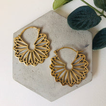 Load image into Gallery viewer, Ethnic Earrings • Arianna

