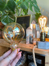 Load image into Gallery viewer, Lamp ❥ Concrete + Heart Light Bulb
