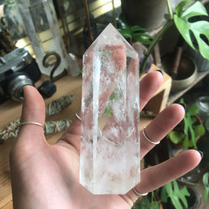 Crystal Point ⟁ Clear Quartz • Unique Piece (Small Size)