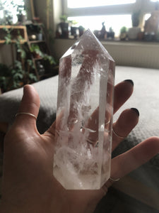 Crystal Point ⟁ Clear Quartz • Unique Piece (Small Size)