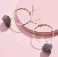 Load image into Gallery viewer, Earrings Lola ▷ Real Faceted Rock Quartz / Healing Jewellery
