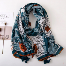 Load image into Gallery viewer, Scarf • Spain
